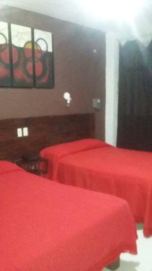 Hotel Vina Del Mar Ласаро-Карденас Экстерьер фото